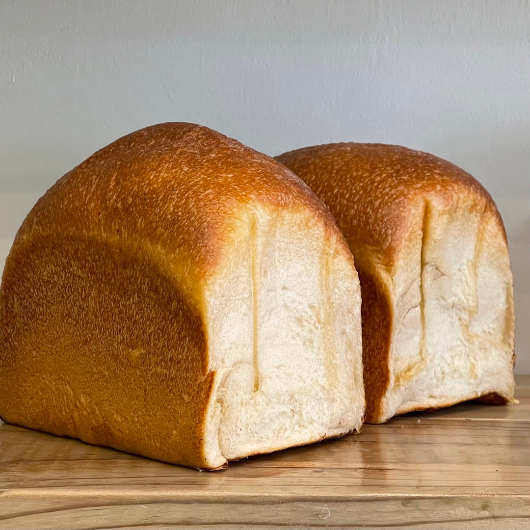 School Loaf - White